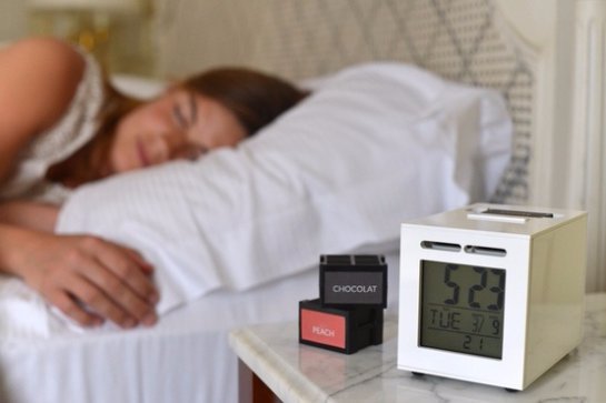 На выставке CES 2016 представлен будильник, который будит человека запахами