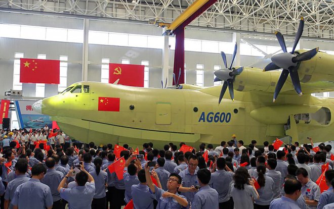 Китай представил крупнейший самолет-амфибию