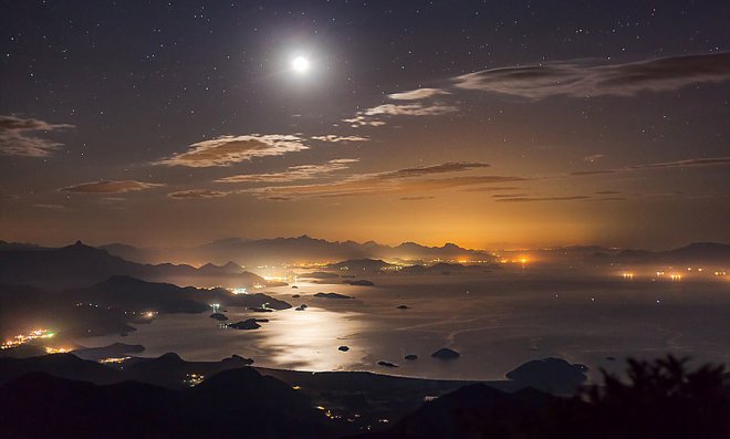 Фотографы из 80 стран представили более 4500 снимков ночного неба